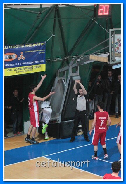 130323 Aquila 218_tn.jpg